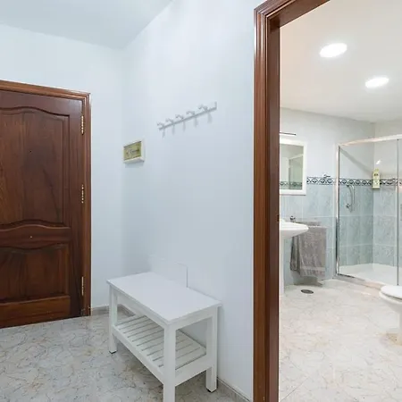 Surf Brothers Vecindario (Gran Canaria)